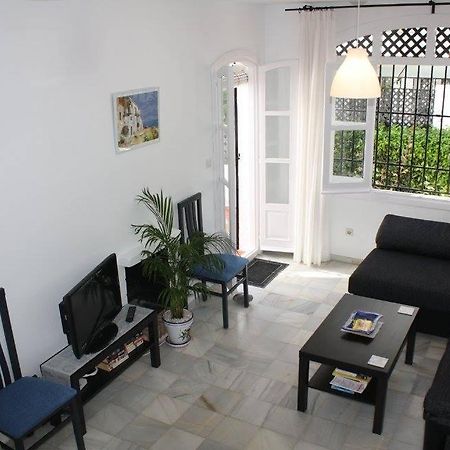 Casa Lesley Anne Apartment Nerja Bagian luar foto