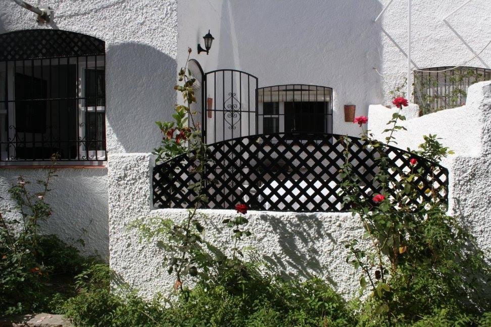 Casa Lesley Anne Apartment Nerja Bagian luar foto