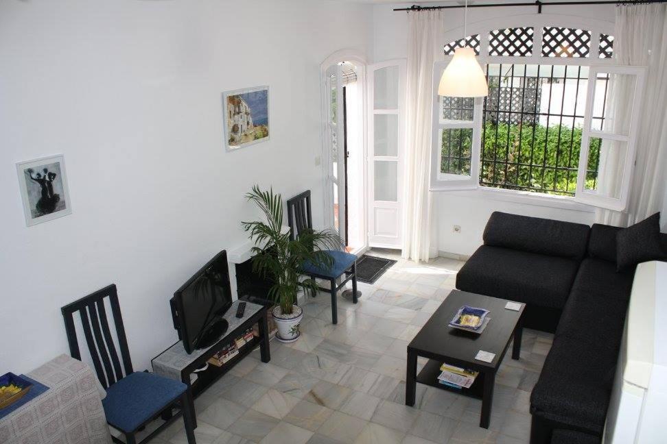Casa Lesley Anne Apartment Nerja Bagian luar foto