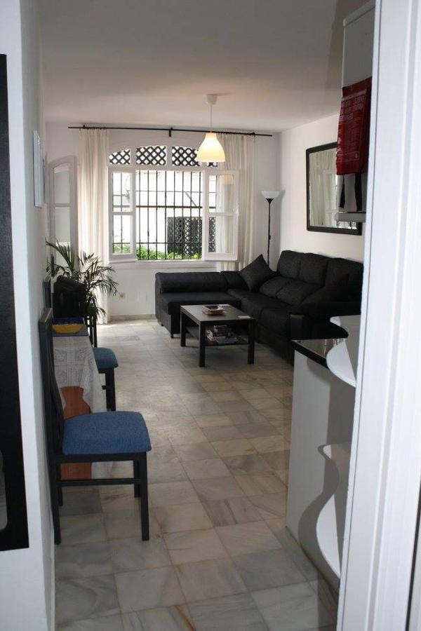 Casa Lesley Anne Apartment Nerja Bagian luar foto